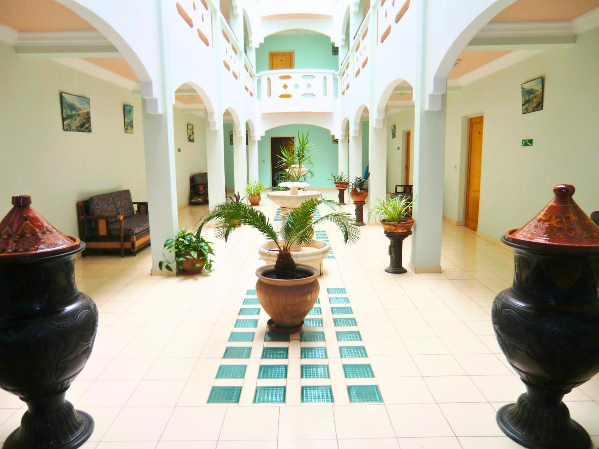 Hotel Aladarissa Ait Baha Ait Taksimt Exterior photo